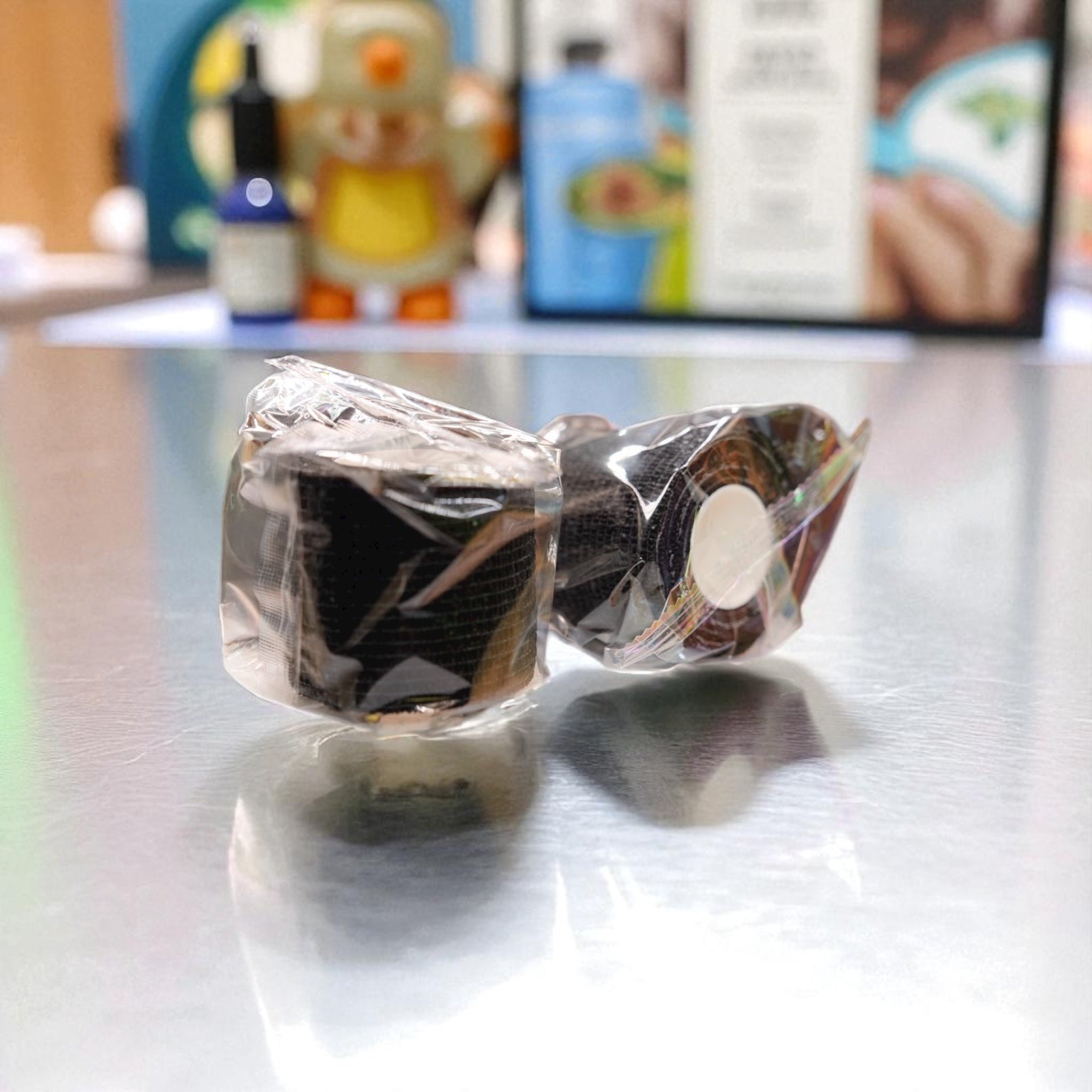 Cohesive bandages black(size: 2inch x 5 yds)