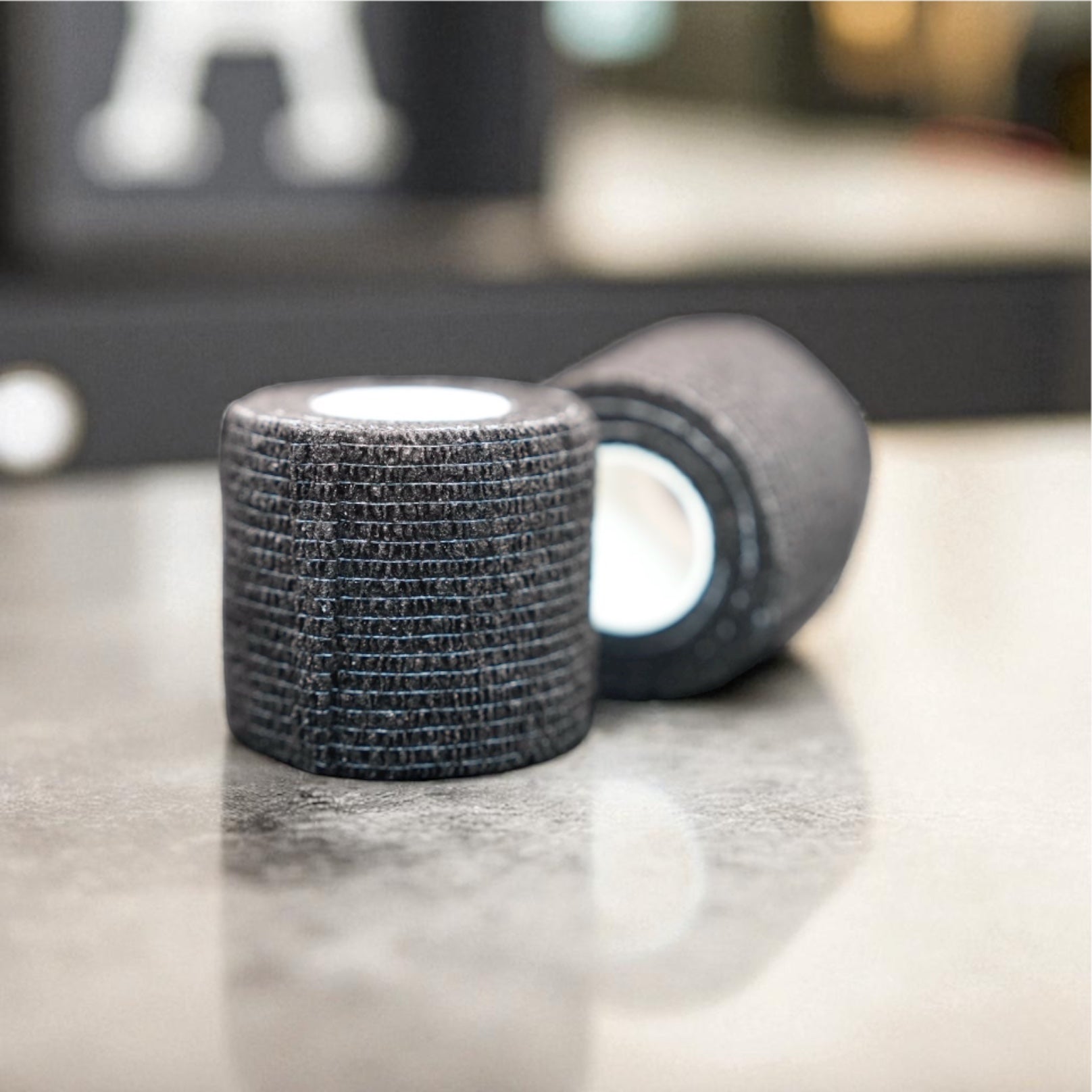 Cohesive bandages black